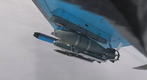 Вночі росіяни скинули чотири КАБи на Суми: є постраждалі