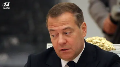 Медведєв пригрозив Литві «зникненням з карти світу»