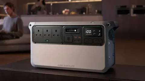 DJI показала компактну зарядну станцію Power Auro 2000 Elite за $715
