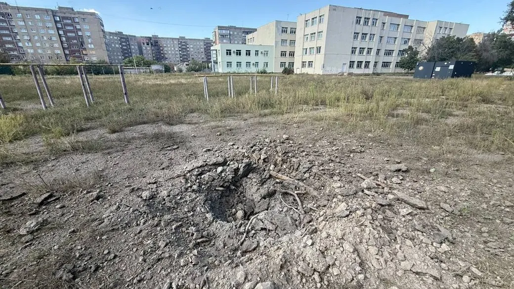 Артилерійський удар по Краматорську: загинула жінка, чоловік поранений