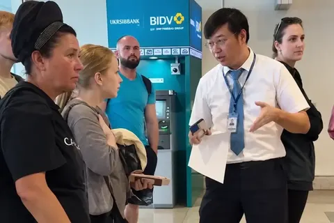 Сотні росіян застрягли у В'єтнамі через скасування рейсів до РФ
