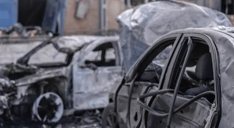 Росіяни вдарили по Сумах з РСЗВ: семеро поранених, палали склади