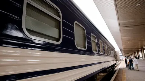Російська атака на Київ: «Укрзалізниця» попередила про багатогодинні затримки потягів