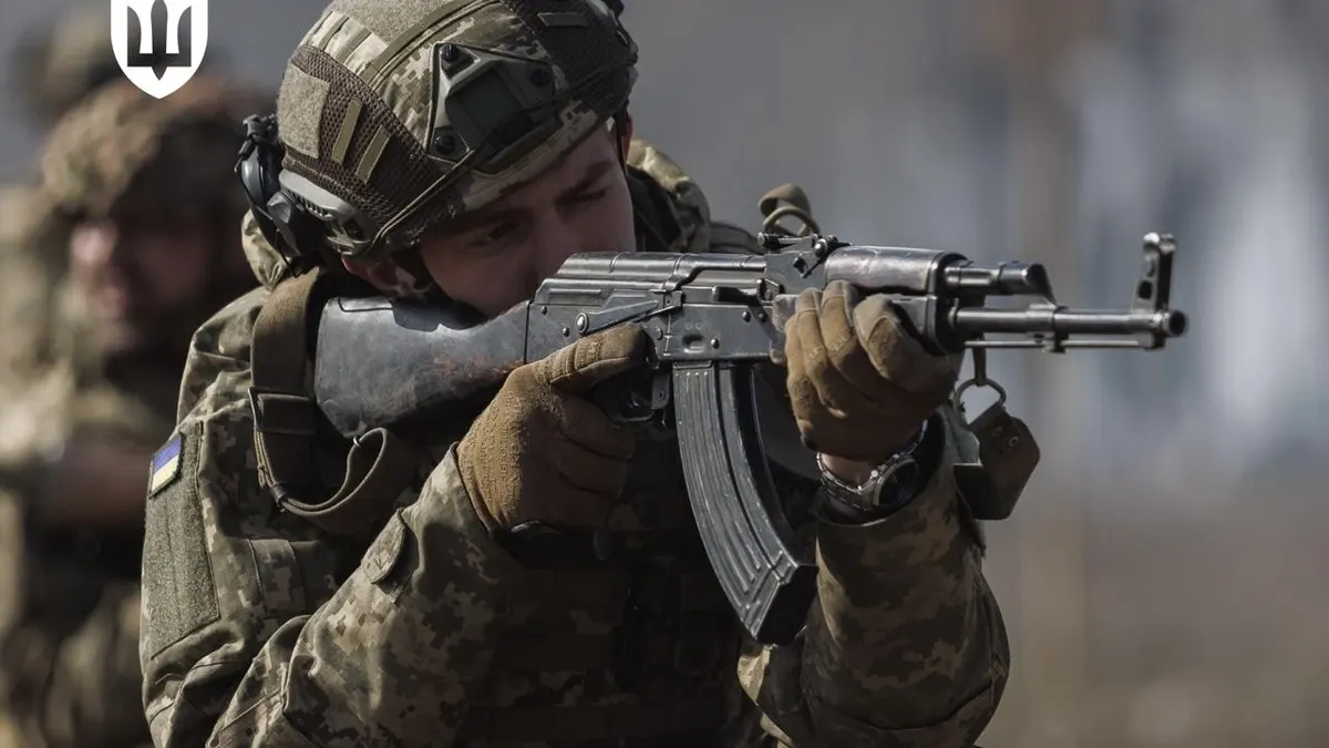 Трегубов: окупанти зайняли вузьку смугу на Сумщині й далі просунутися не можуть