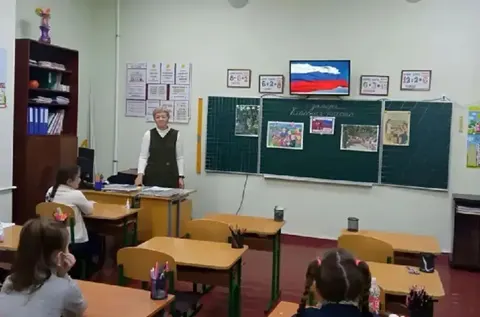 На ТОТ Запоріжжя дітей вчать бачити «терористів» серед однолітків — ЦНС