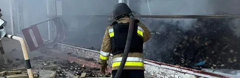 Миколаїв під ударами: четверо загиблих, 19 постраждалих, з палаючого готелю врятували дітей