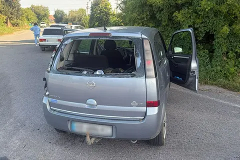 П'яний мотоцикліст зіткнувся з Opel на Вінниччині: постраждали двоє