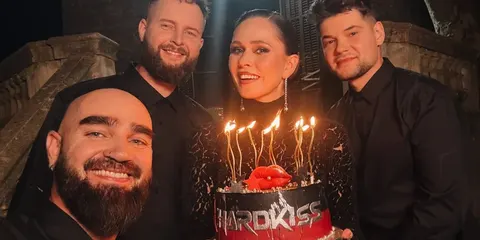 «Війна — страшна річ»: діджейка Korolova заступилася за The Hardkiss