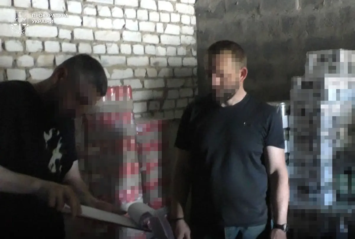 На Донеччині викрили підпільний алкогольний бізнес: вилучено понад 9 400 літрів фальсифікату