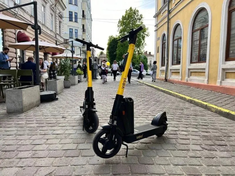 У Чернівцях запроваджують нові правила для електросамокатів