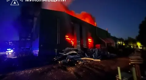 Миколаївщина під ударами: пошкоджені магазини, енергетика та будинки