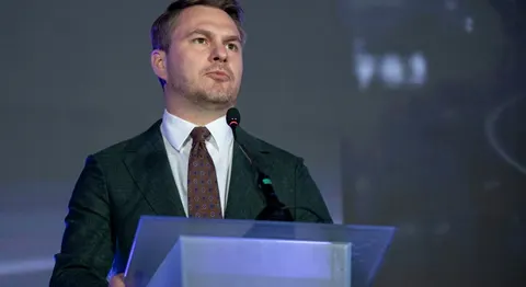 Поліграф для прокурорів: як Кравченко відповідає на скандал із колцентрами