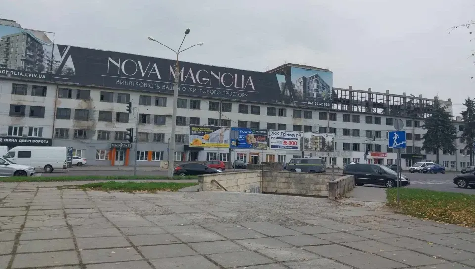 Колишній ЛАЗ пропонує «Незламним» три приміщення, поки суди ділять спірне майно
