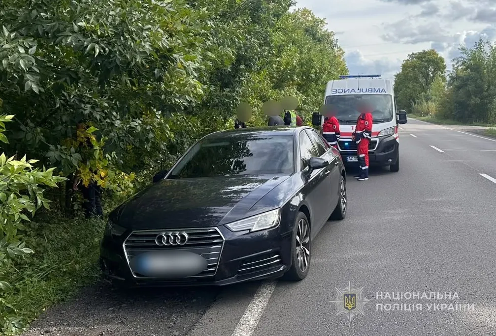 На Волині Audi збив 66-річну велосипедистку: жінка загинула на місці