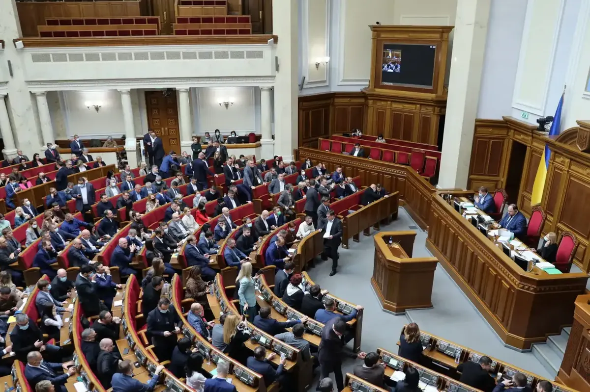 Рада схвалила закон проти шахрайських колцентрів: до 12 років за ґратами