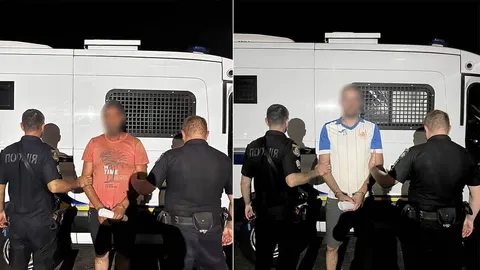 На Хмельниччині двоє чоловіків інсценізували ДТП і пограбували жінку з сином
