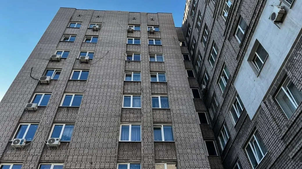 У Дніпрі відновили гуртожиток на 321 кімнату, пошкоджений ракетним ударом у червні 2025 року
