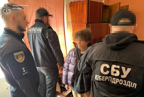 У Дрогобичі судитимуть трьох молодиків за продаж росіянам 610 тисяч акаунтів Rob