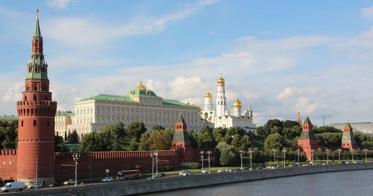 Вибух у Москві: еліта РФ ігнорує безпеку, а Путін грає в нормальність