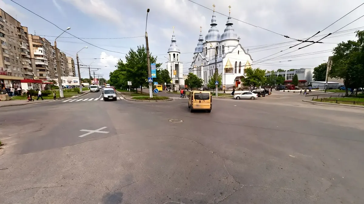 У Львові на перехресті Суботівської та Широкої з'явиться кільцевий острівець