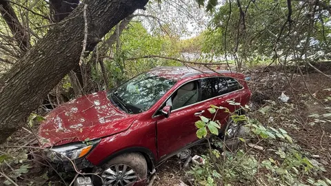 На Волині 14-річна дівчина за кермом Kia з'їхала в кювет: постраждали троє підлітків