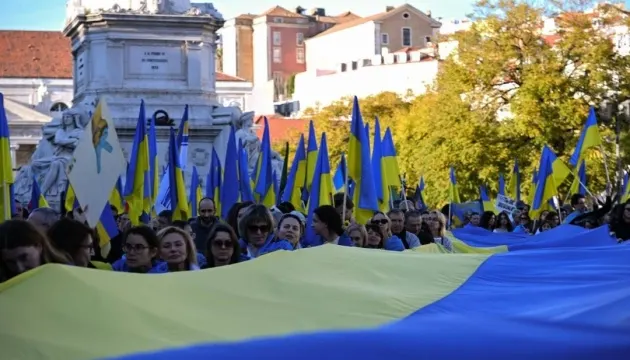 Понад 100 українок із 22 країн з'їдуться до Лісабона на конференцію СФУЖО