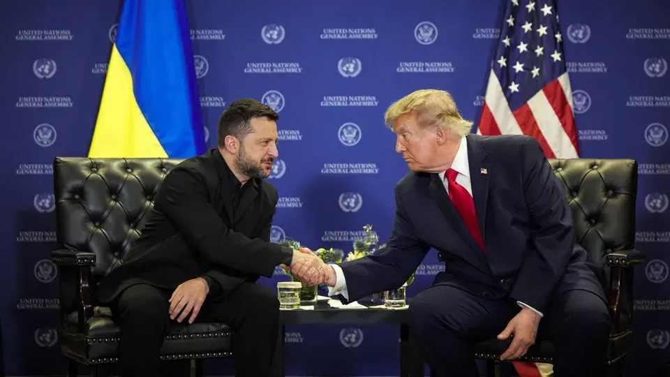 Зеленський: Трамп не вимагав від України припинити удари по РФ