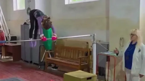 7-річна львів'янка Регіна Абрамова встановила шостий рекорд України