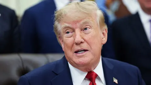 Трамп: Росія вже атакує союзників України
