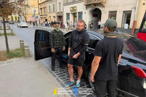 Карпати, коштовності та "кришування" кол-центрів: схема на мільйони в ОГП