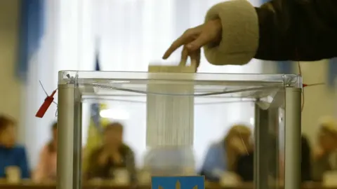 СБУ до мешканців ТОТ: участь у псевдовиборах РФ — до 10 років в'язниці