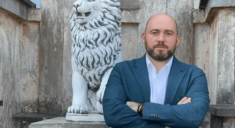 Нардеп Столар, якого підозрюють у справі «Феміда», повернувся в Україну