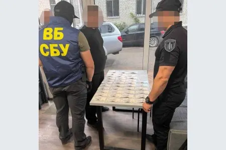 Опер СБУ на Житомирщині торгував даними про абонентів: ціна — 50 тисяч