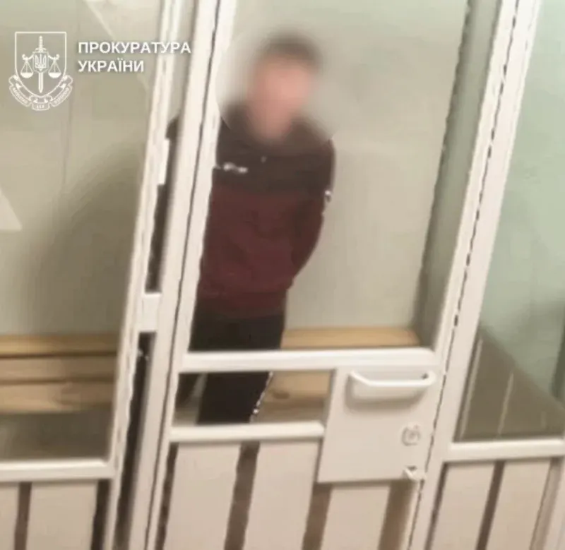 На Буковині прокуратура вимагає довічного для чоловіка, який зґвалтував свою 9-річну доньку