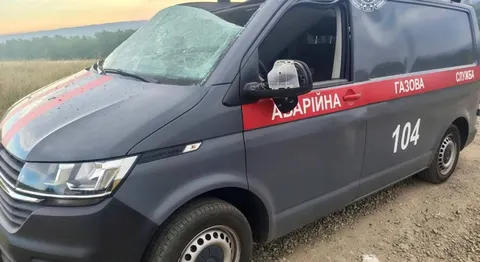 У Дергачах дрон атакував авто газової служби: поранено працівника