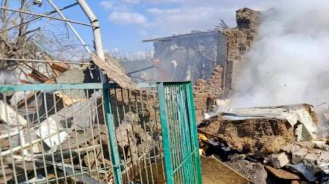 Авіабомби по селу на Запоріжжі: загинула жінка, чоловік поранений