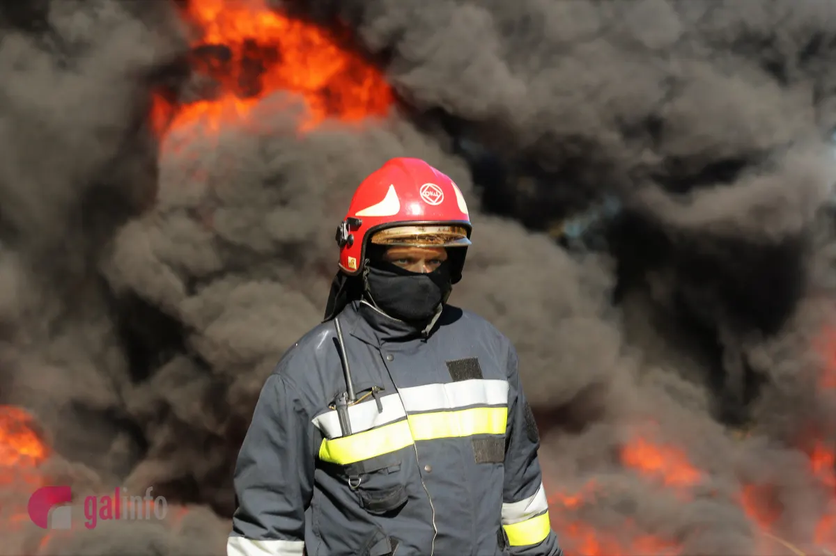 У Львові рятувальників привітали з професійним святом та відзначили нагородами