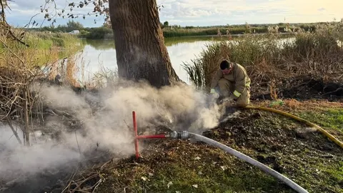 Дві пожежі торфу на Волині: рятувальники гасили загорання біля чотирьох сіл