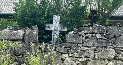 На Тернопільщині знайшли хрест із зображенням, якого більше ніде не бачили