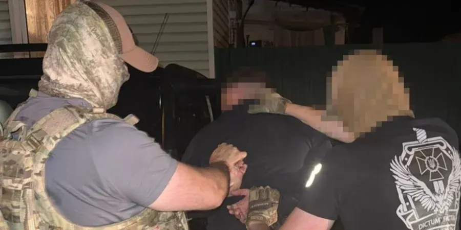Вибух під ТЦК на Львівщині: СБУ затримала двох підозрюваних