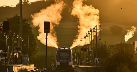 У Львові підліток дістав удар струмом, роблячи селфі на цистерні