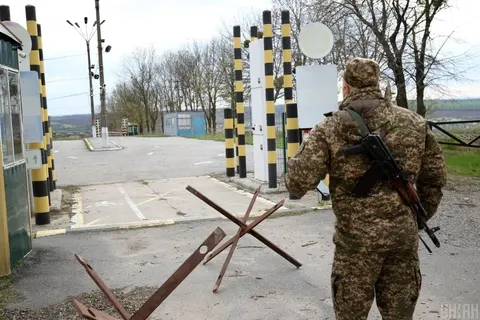 Прикордонники попереджають: під час тривоги пункти пропуску можуть закриватися