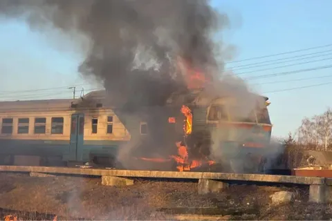 Росія полює на пасажирські потяги: що змінилося в ударах по залізниці