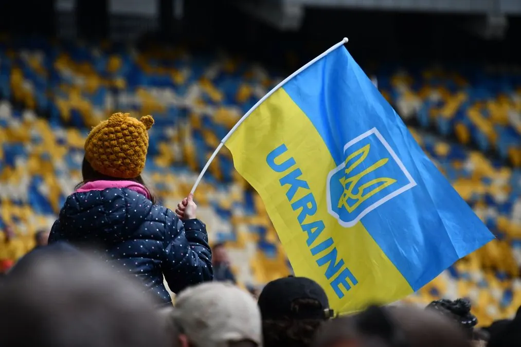 Українська за кордоном: де вона має офіційний статус, а де — ні