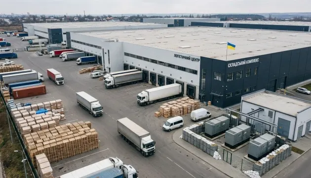 Склади під ударами: чому логістика стає дорожчою для українців